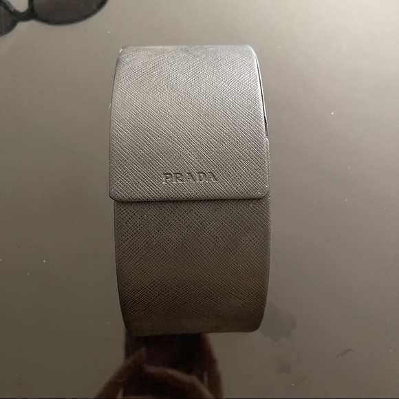 Prada sunglasses - Picture 5 of 5